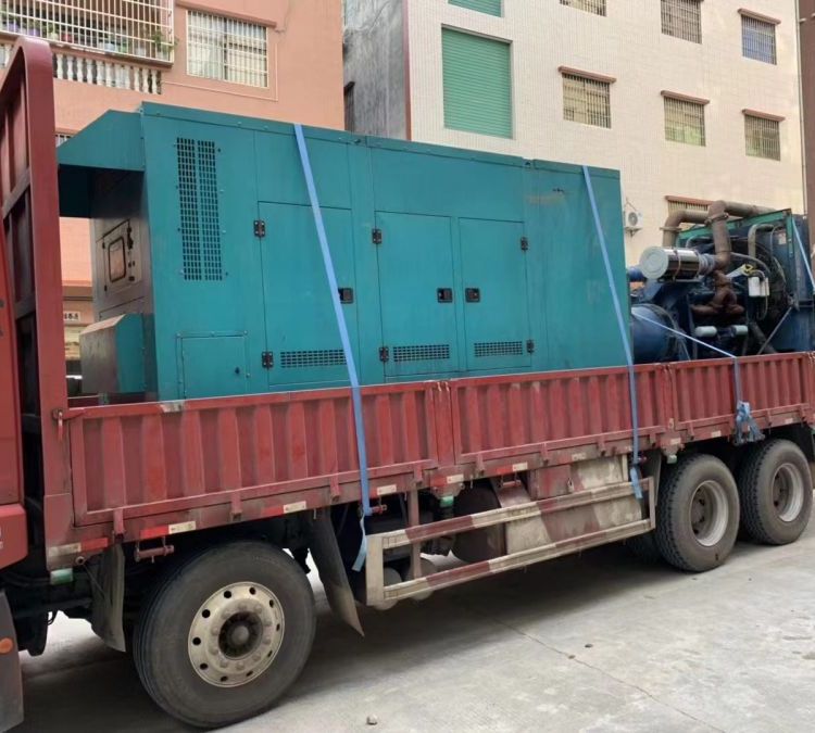 华宁如何在不同负载率下确保 400KW 柴油发电机组的正常运行？