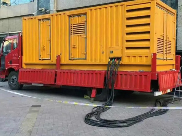 华宁如何确定水冷式机油散热器密封件的规格型号？